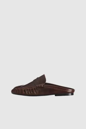 Alias Mae Ivy Loafer in Walnut Wax