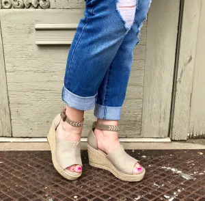 Leif Taupe Wedge Espadrille